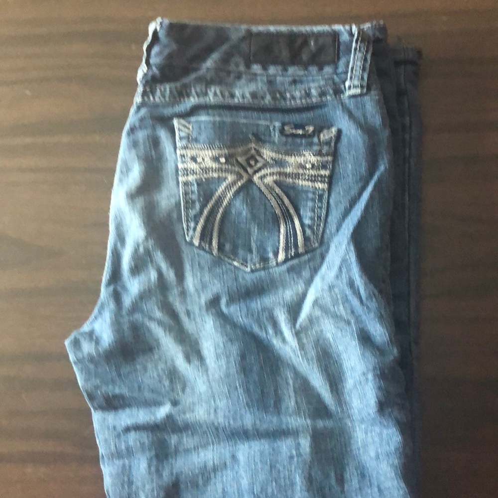 Boot cut jeans